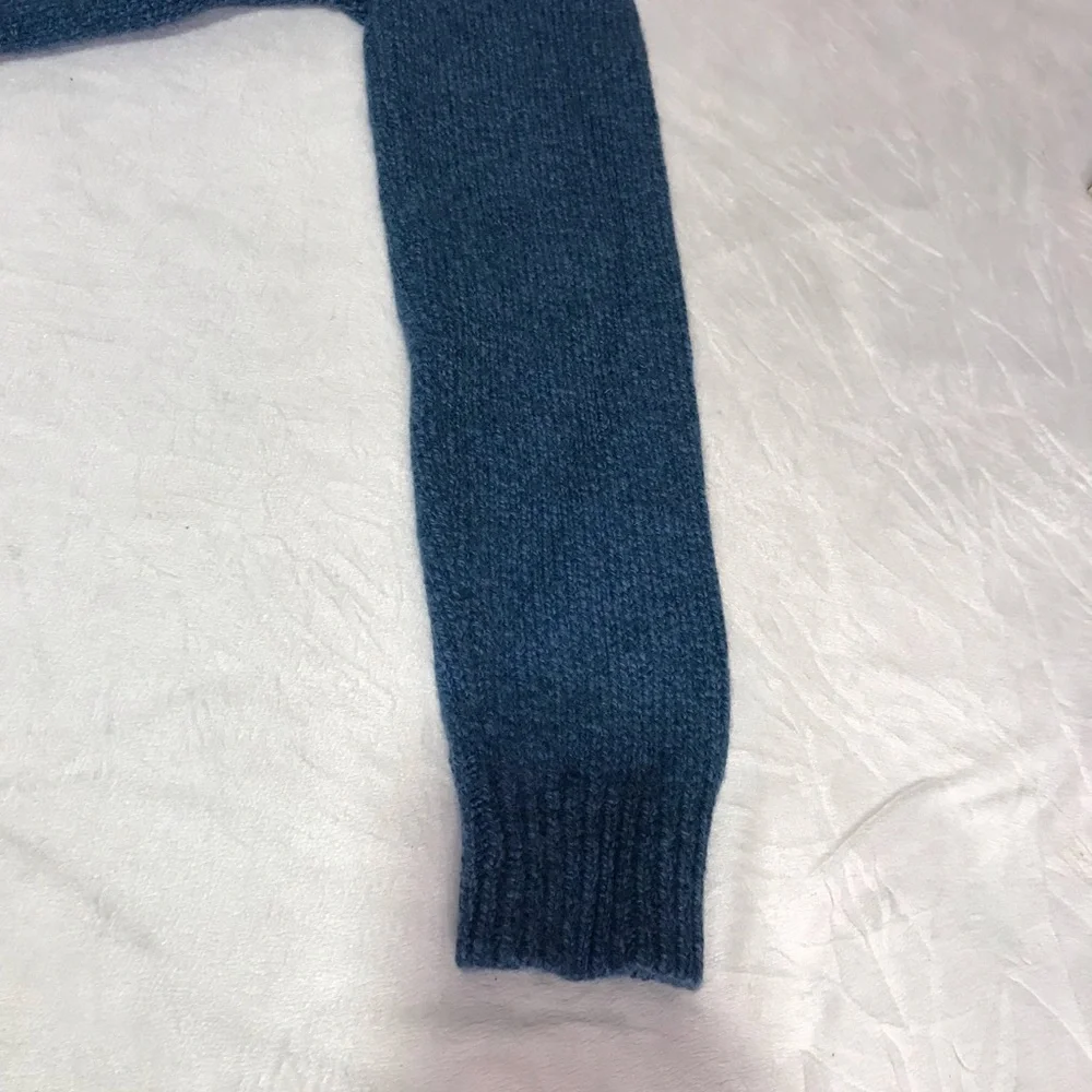 L L Bean Fair Isle Knit Pullover Sweater Women’s Size M Color Blue Round Neck - Picture 3 of 14